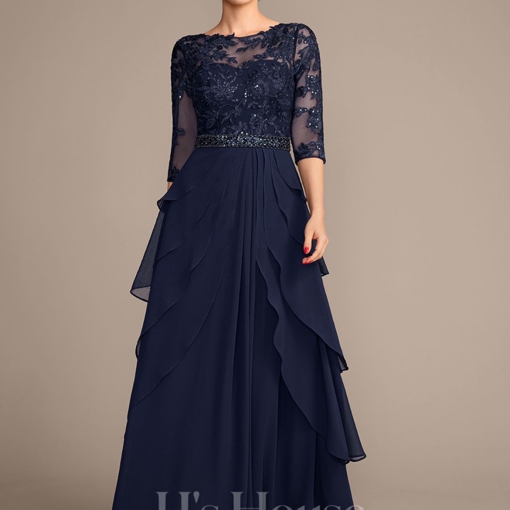 JJ’s House formal gown